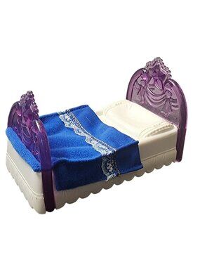 93 FISHER PRICE ONCE UPON A CASTLE PURPLE BED RARE REGAL BLUE BLANKET DOLLHOUSE
